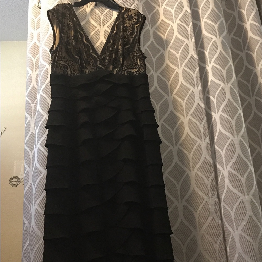 Adrianna  papell  dress
